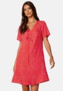 Pieces Nya SS V-Neck Short Dress Poppy Red AOP: Heart XL