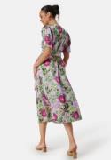 VILA Naria S/S Wrap Midi Dress Fern Green AOP:Fern 44