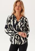 BUBBLEROOM V-neck Viscose L/S Blouse Patterned XS