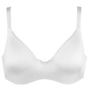 Lovable BH 24H Lift Wired Bra In and Out Hvit C 75 Dame