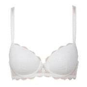 Trofe Julia Lace Padded Bra BH Hvit polyamid B 70 Dame