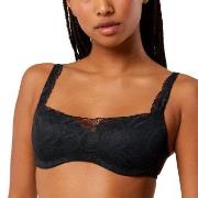 Triumph BH Body Make-Up Illusion Lace Balconette Svart B 75 Dame