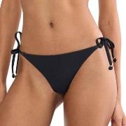 Triumph Palina Love By The Sea Brazilian Svart 40 Dame