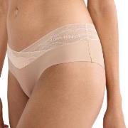 Triumph Truser Breathe and Lift Smart Hipster Beige Small Dame