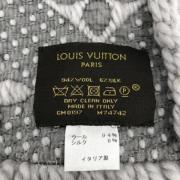 Pre-owned Grått stoff Louis Vuitton skjerf