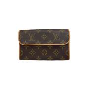 Pre-owned Brunt lerret Louis Vuitton Clutch