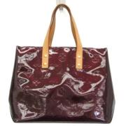 Pre-owned Rodt lerret Louis Vuitton Reade