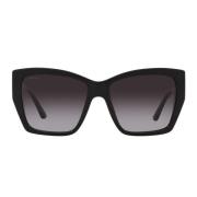 Unike firkantede solbriller med svart ramme og gråtonede linser