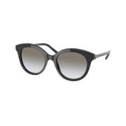 Hev stilen din med disse solbrillene i en elegant svart ramme