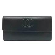 Pre-owned Leather wallets