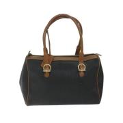 Pre-owned Leather handbags