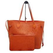 Pre-owned Leather totes