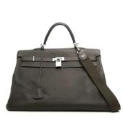 Pre-owned Leather handbags