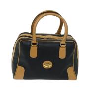 Pre-owned Leather handbags