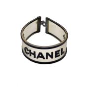 Pre-owned Plastic bracelets