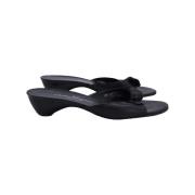 Pre-owned Leather sandals
