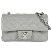 Pre-owned Leather chanel-bags