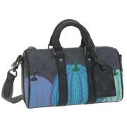 Pre-owned Canvas handbags