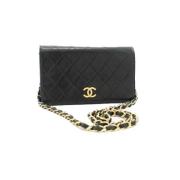 Pre-owned Leather chanel-bags