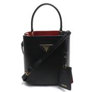 Pre-owned Leather prada-bags