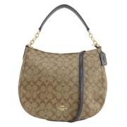 Pre-owned Fabric handbags