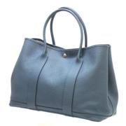 Pre-owned Fabric handbags