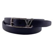 Pre-owned Leather bracelets