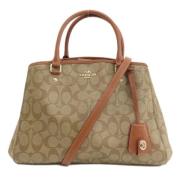 Pre-owned Fabric handbags