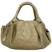 Pre-owned Fabric handbags