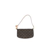 Pre-owned Leather louis-vuitton-bags