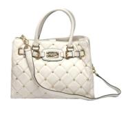 Pre-owned Fabric handbags