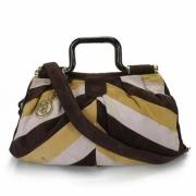 Pre-owned Fabric shoulder-bags