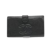 Pre-owned Leather wallets