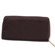 Pre-owned Leather wallets