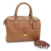 Pre-owned Leather handbags