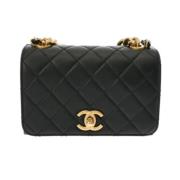 Pre-owned Leather chanel-bags