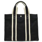 Pre-owned Canvas handbags