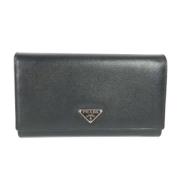 Pre-owned Leather wallets