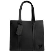 Pre-owned Leather totes