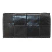 Pre-owned Leather wallets