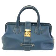 Pre-owned Leather handbags