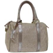 Pre-owned Canvas handbags