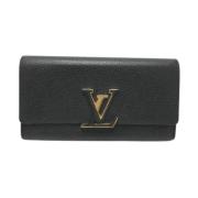 Pre-owned Leather wallets