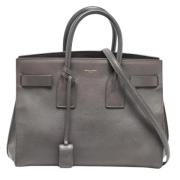 Pre-owned Leather totes