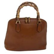 Pre-owned Leather handbags