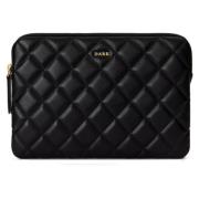 Skinn Quilted Medium Pouch Svart