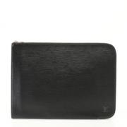 Pre-owned Leather clutches