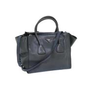 Pre-owned Leather prada-bags