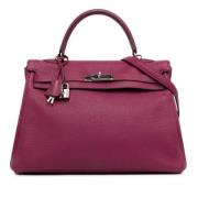 Pre-owned Leather handbags