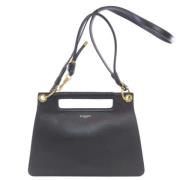 Pre-owned Leather shoulder-bags